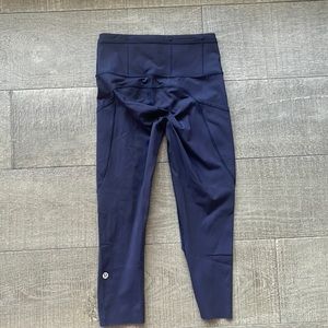 Size 4 navy lululemon leggings